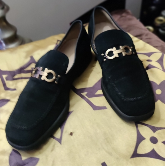 Ferragamo black suede loafers - Picture 7 of 11